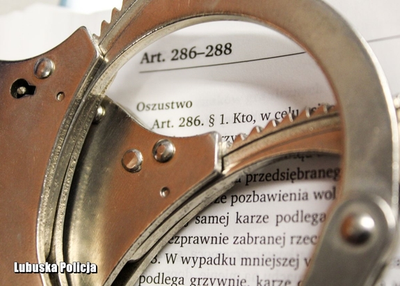 Straciła pieniądze, a pellet nie dojechał. Policja apeluje o rozwagę przy zakupie opału